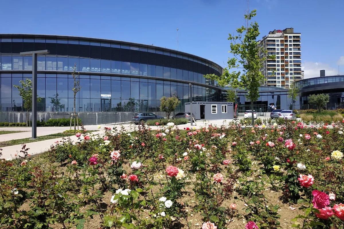 GSB Başakşehir Gençlik Merkezi & Spor Salonu