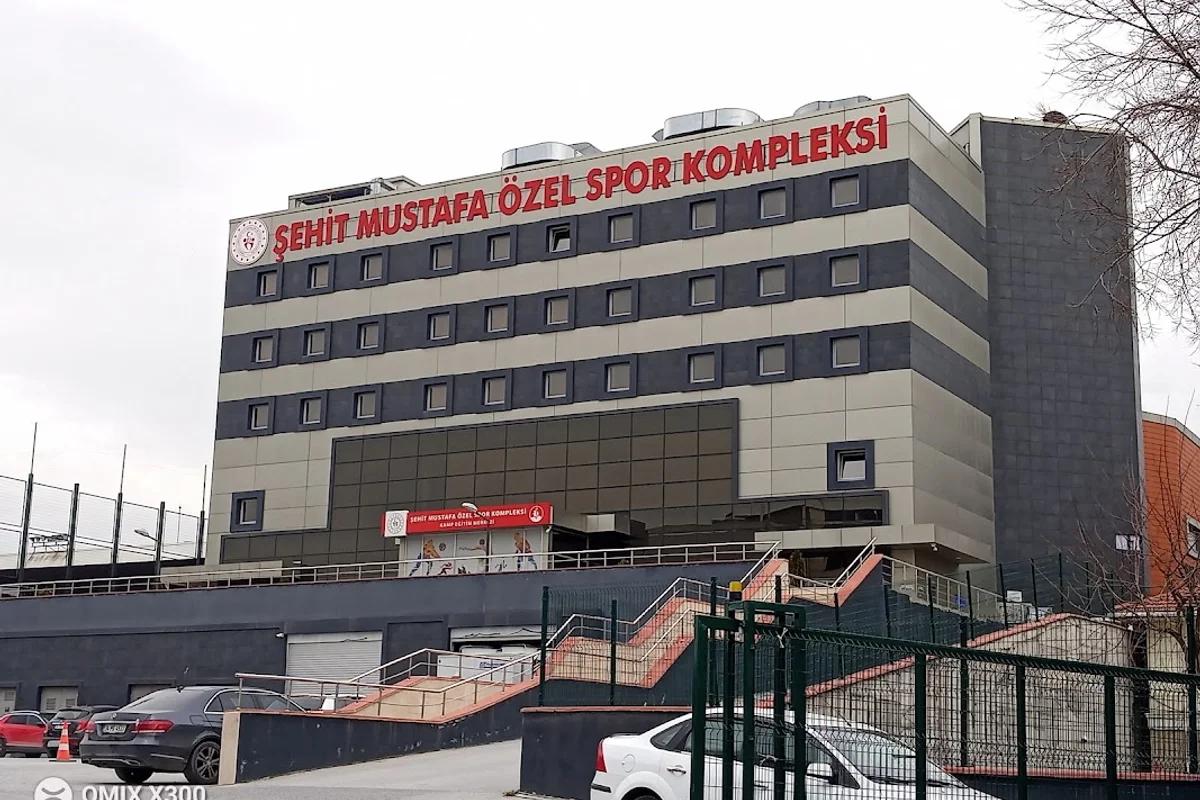 Şehit Mustafa Özel Spor Kompleksi
