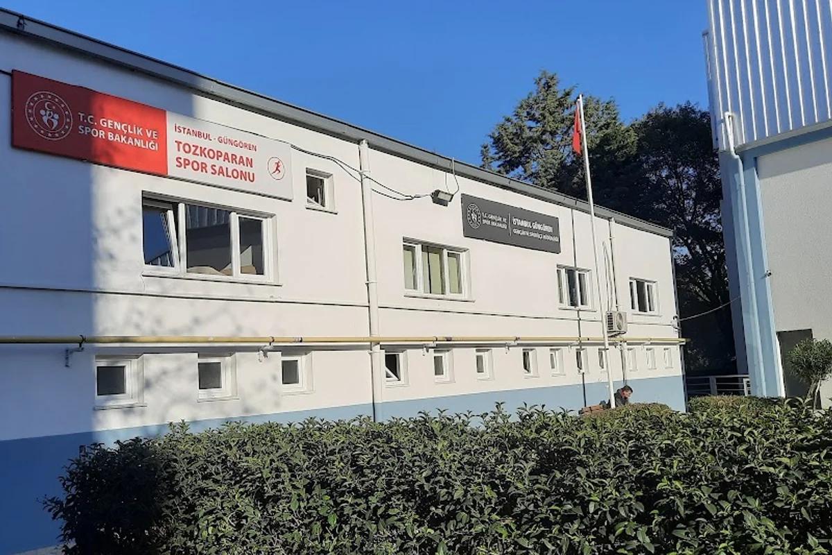 Tozkoparan Spor Salonu